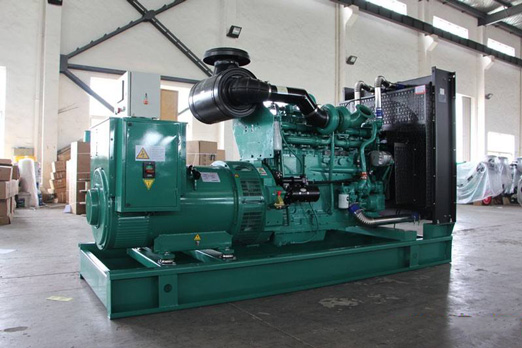 开远320kw康明斯柴油发电车出租组图片 开远320kw康明斯柴油发电车出租组图片