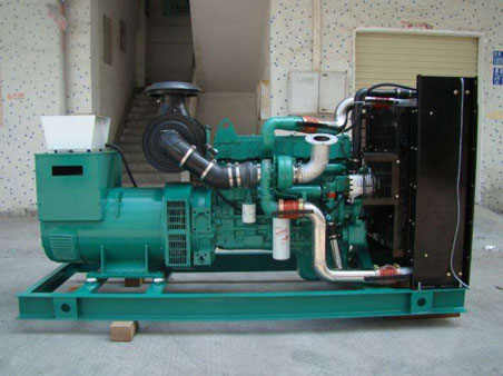 开远1100kw康明斯柴油发电机组图片 开远1100kw康明斯柴油发电机组图片